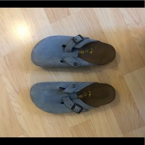 Gray slipper style Birkenstocks!!